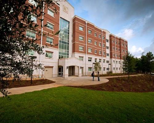Exterior photo of Heritage Hall campus residence building